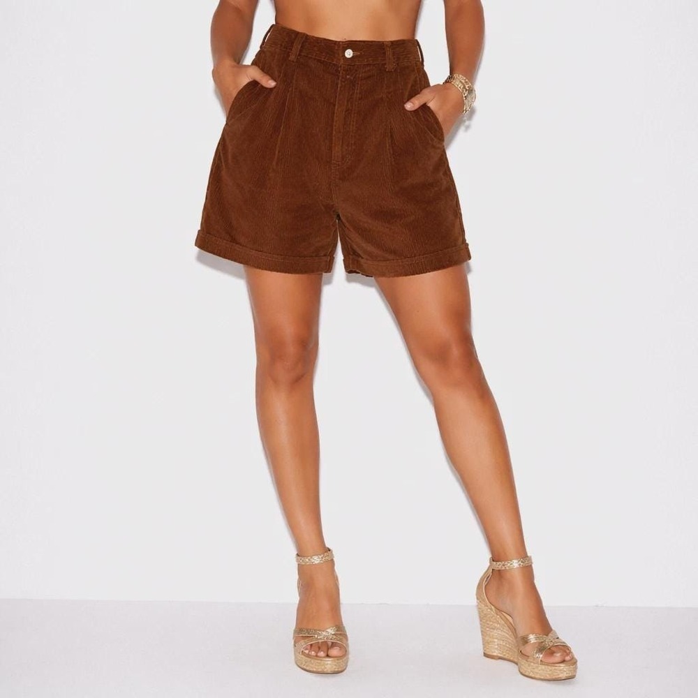 Vintage 80s Brown Corduroy High Waist Pleated Cuffed Shorts Womens 4 Art Teacher